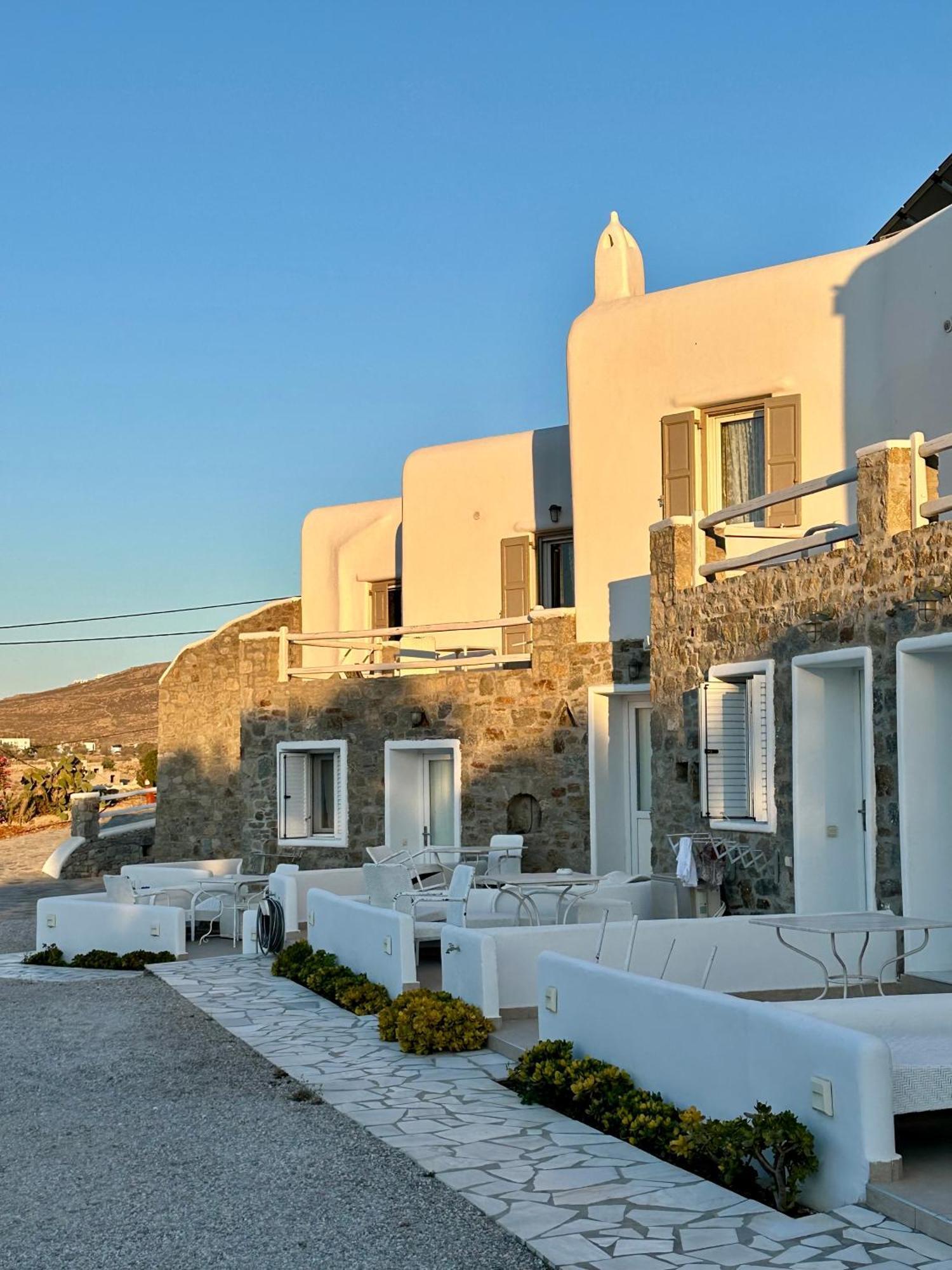 Eleni's Village Klouvas
