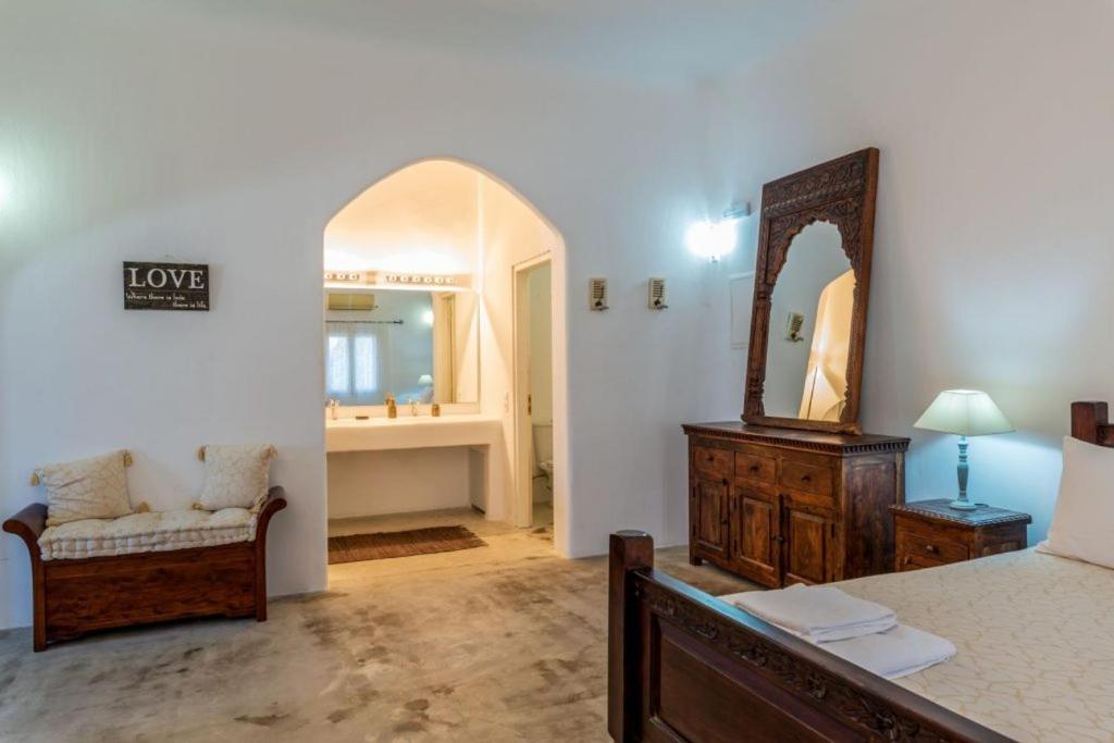 Eleni's Village Appartement Klouvas